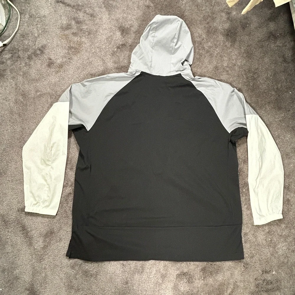Adidas Black Gray Full Zip Windbreaker Jacket Color Block design raglan sleeves